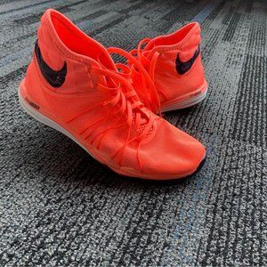 Size 7 Womens Nike Dual Fusion Trainers HIT Orange